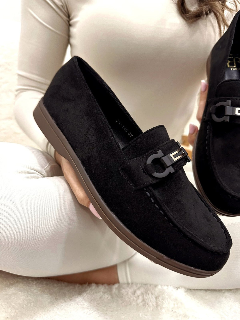 Women flats G013 - BLACK