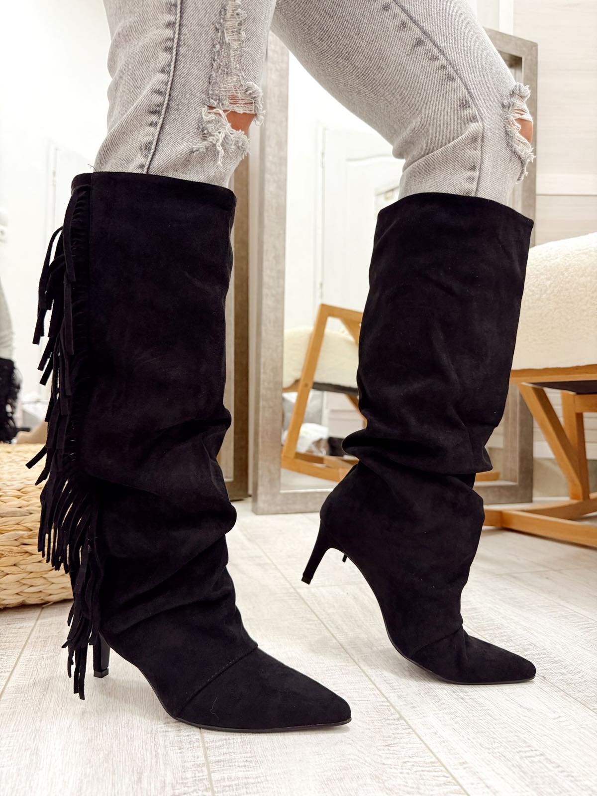Women boots F901 - BLACK