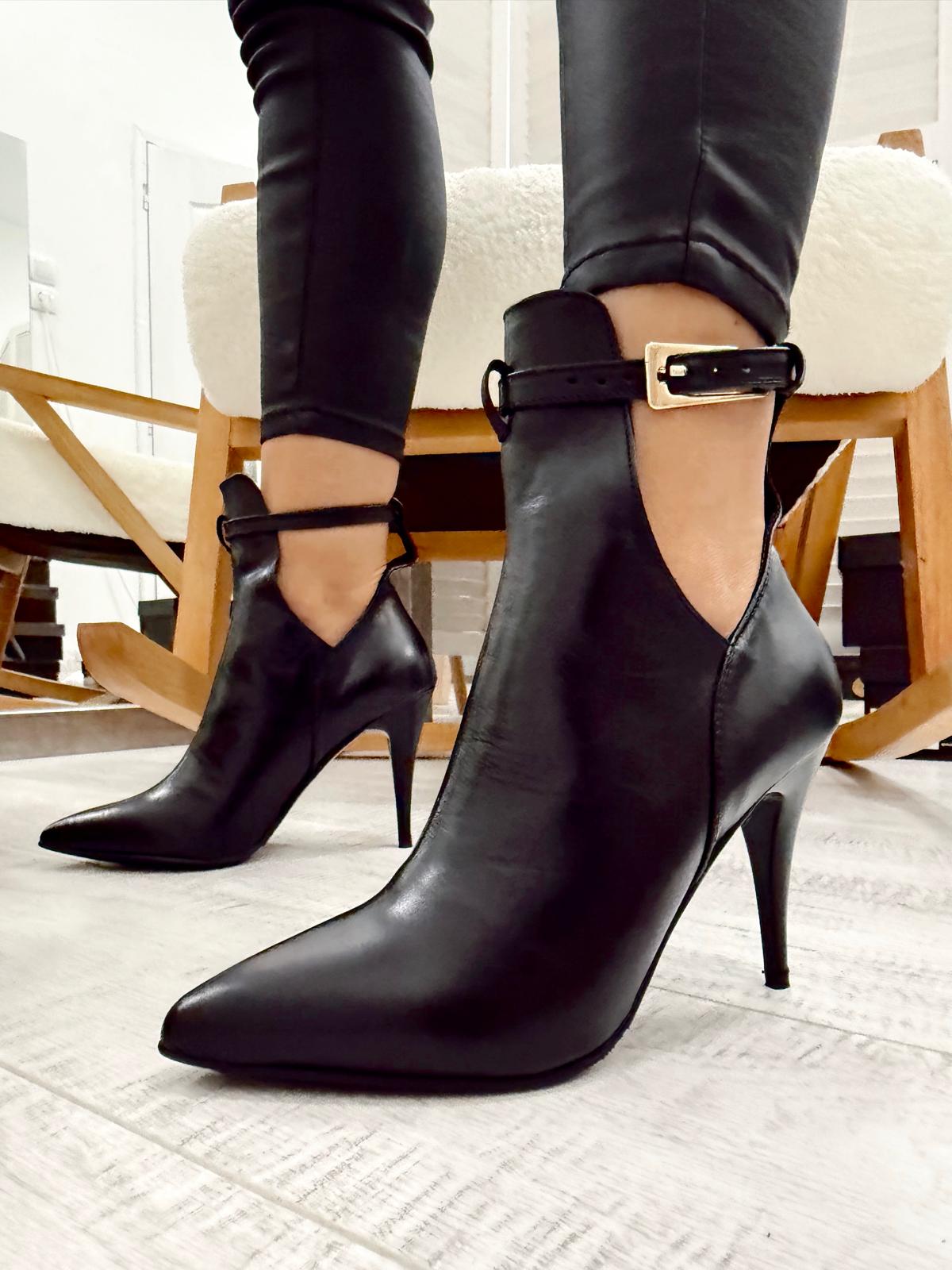 Lederstiefeletten F682 - SCHWARZ