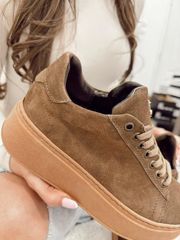 Leather sneakers G043 - BROWN