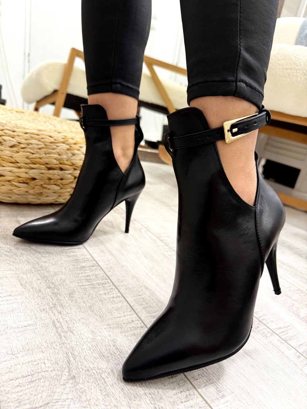 Lederstiefeletten F682 - SCHWARZ