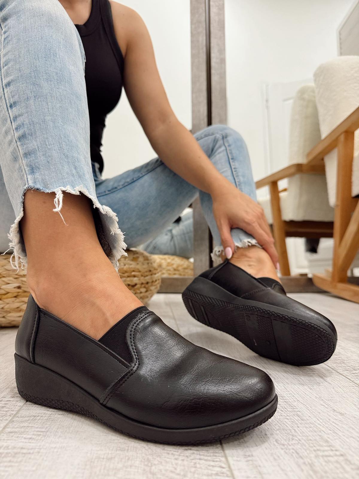 Női balerina cipő F574 - FEKETE