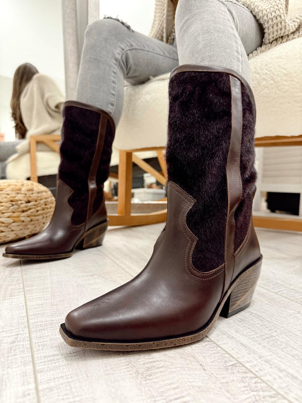 Leather booties F662 - BROWN
