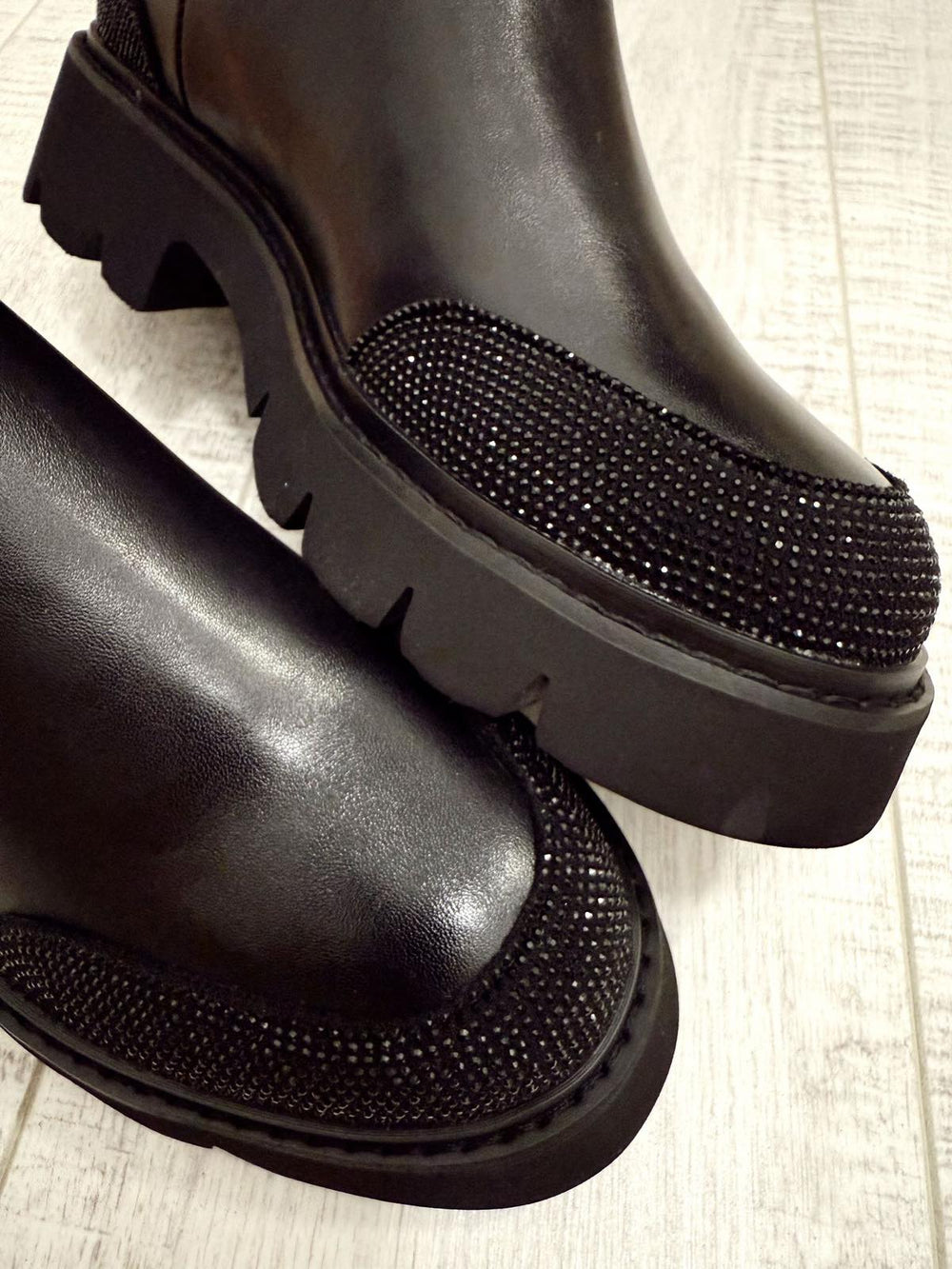 Women half boots F495 - BLACK
