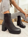 Leather booties F637 - BLACK