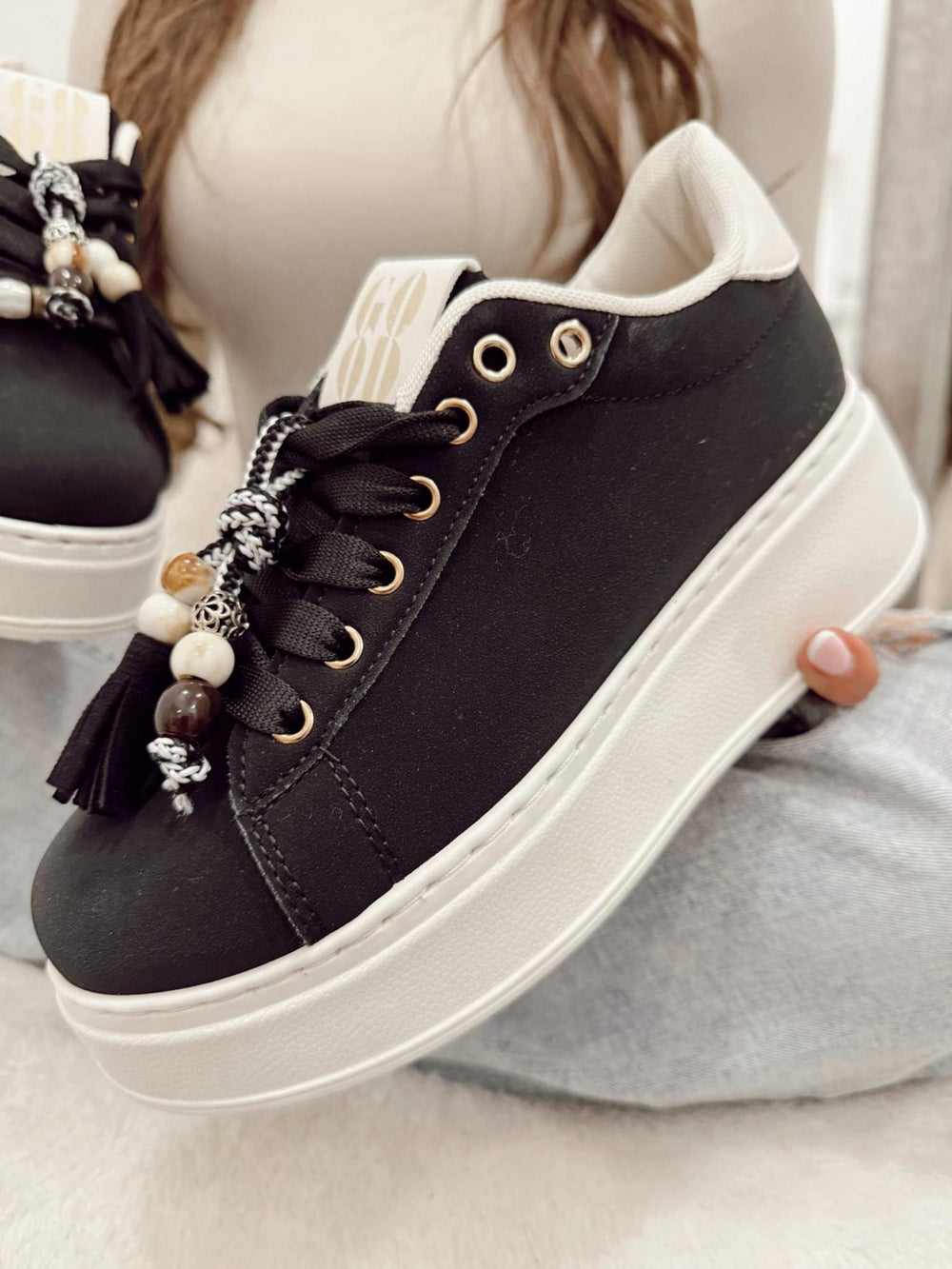 Women sneakers G036 - BLACK