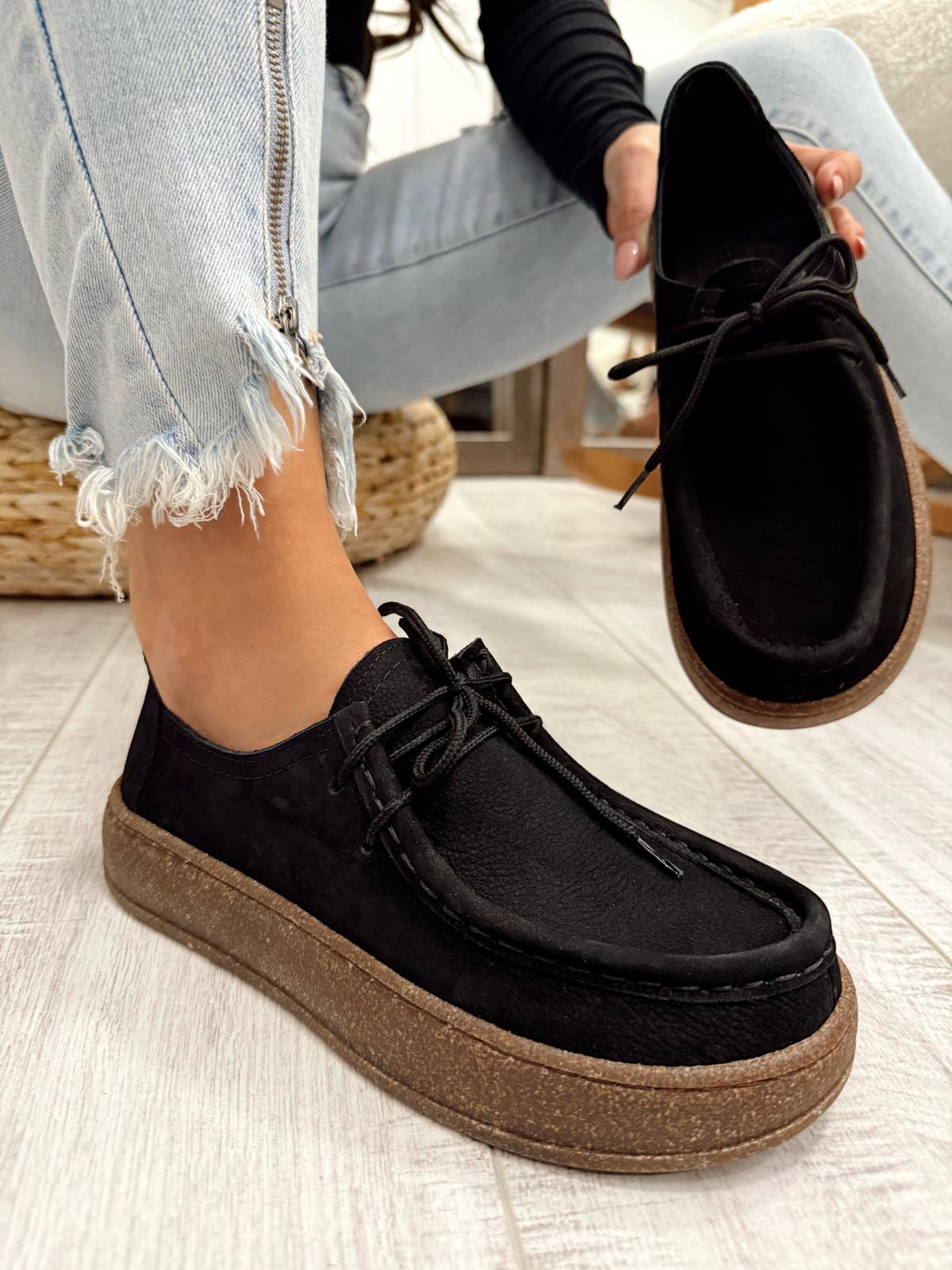 Pantofi din piele F673 - NEAGRĂ