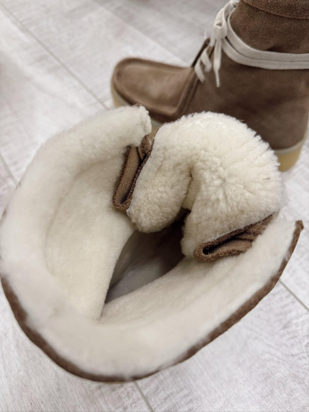 Leather booties F668 - BEIGE