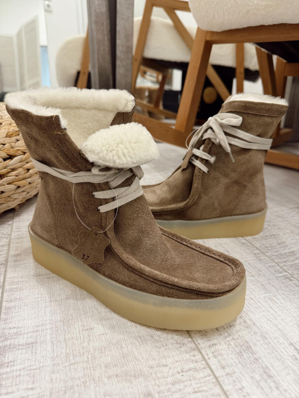 Leather booties F668 - BEIGE