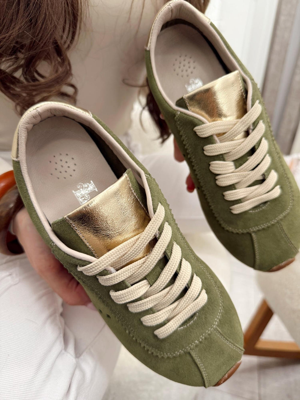 Leather sneakers G124 - GREEN