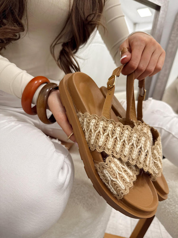 Leather sandals G152 - CAMEL
