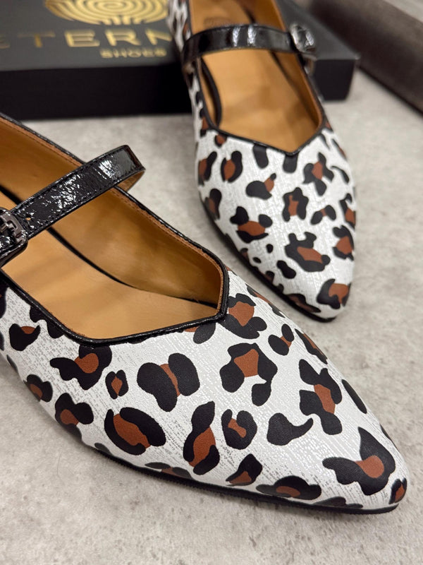 Leather ballet flats G149 - LEOPARD