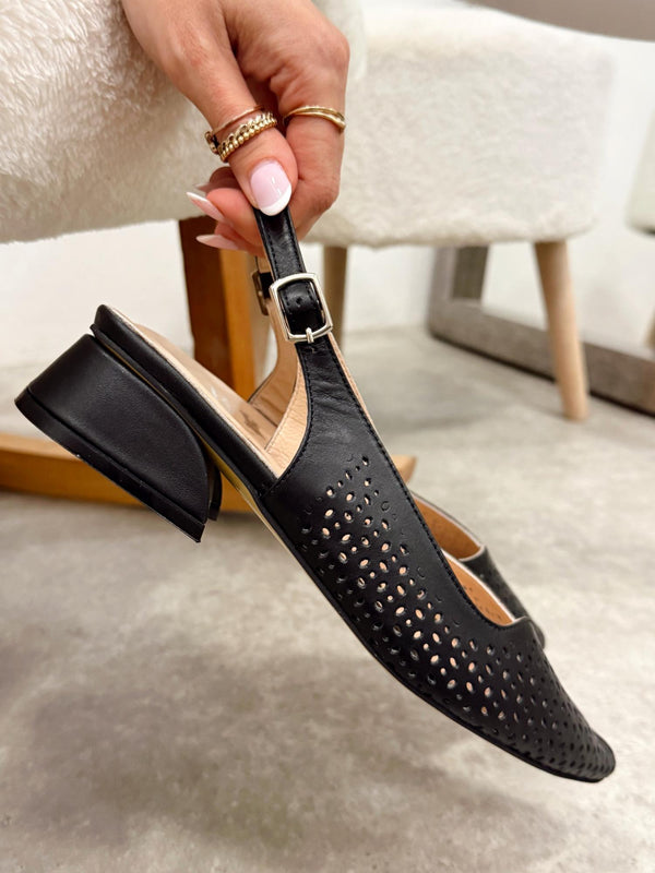Leather sandals G136 - BLACK