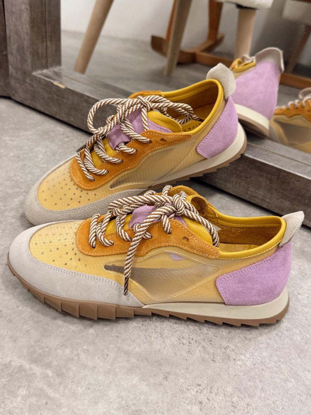 Leather sneakers G126 - BEIGE