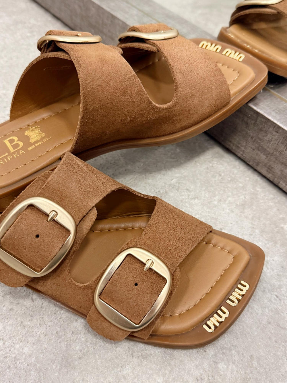 Papuci din piele G142 - CAMEL