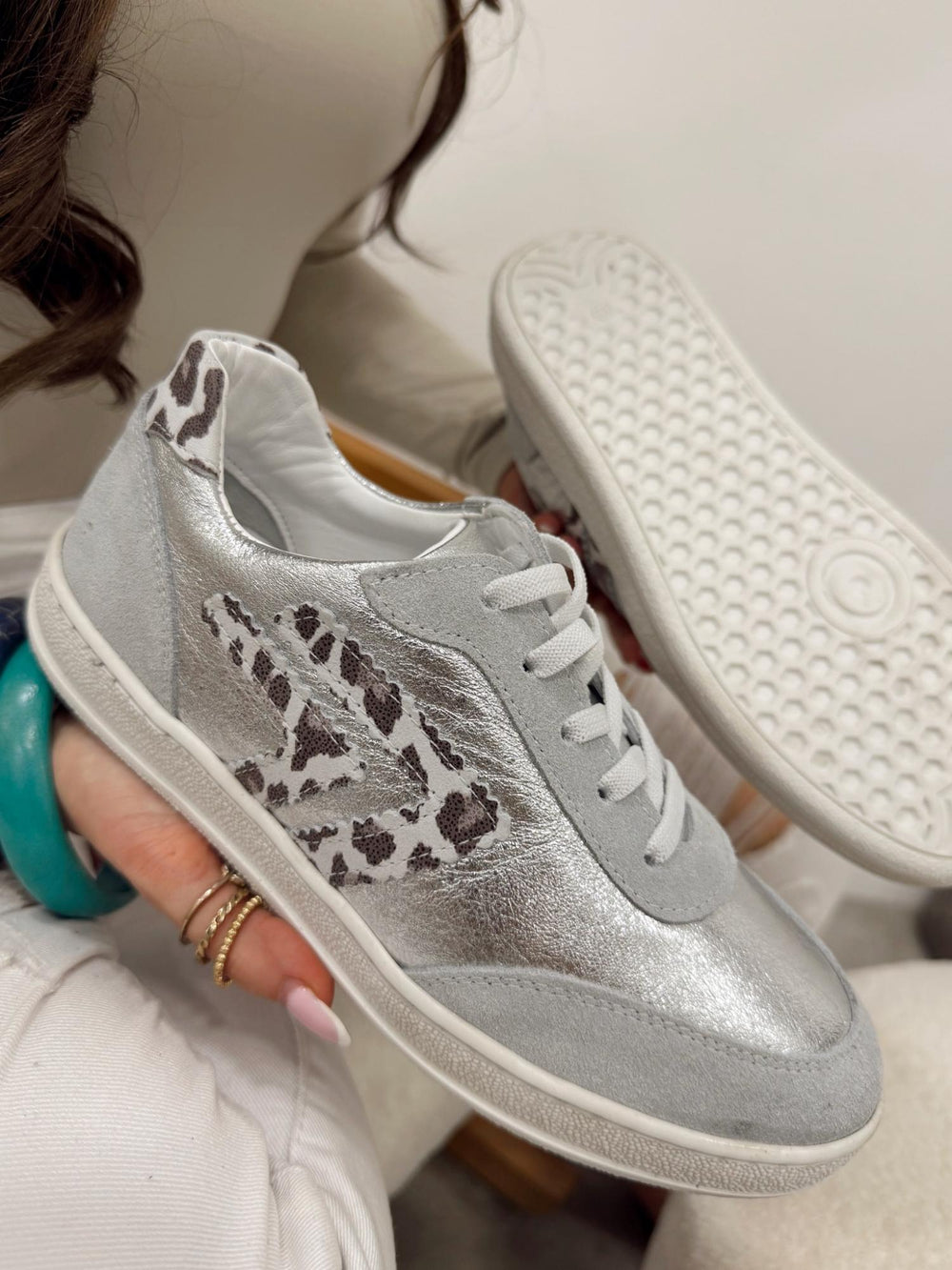 Leather sneakers G120 - SILVER
