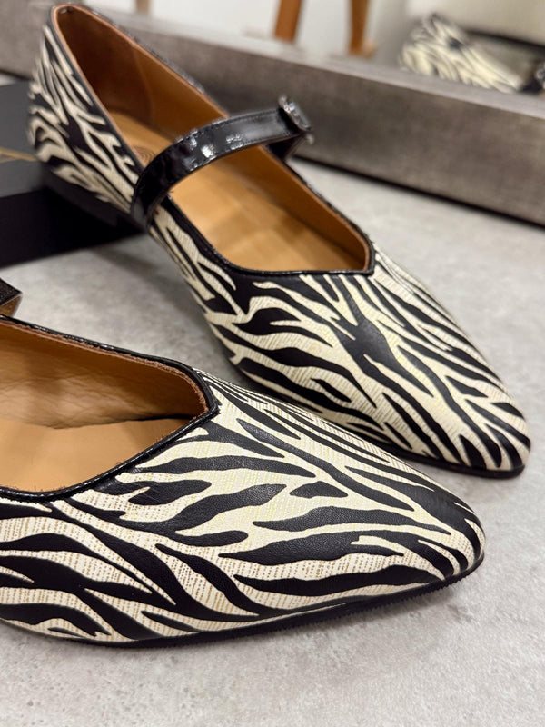 Leather ballet flats G149 - ZEBRA