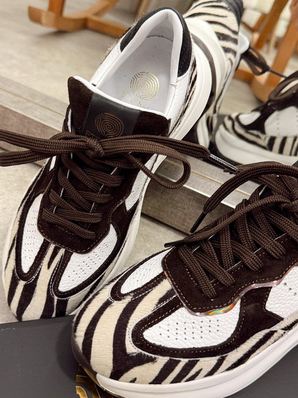 Leather women sneakers G143 - WHITE