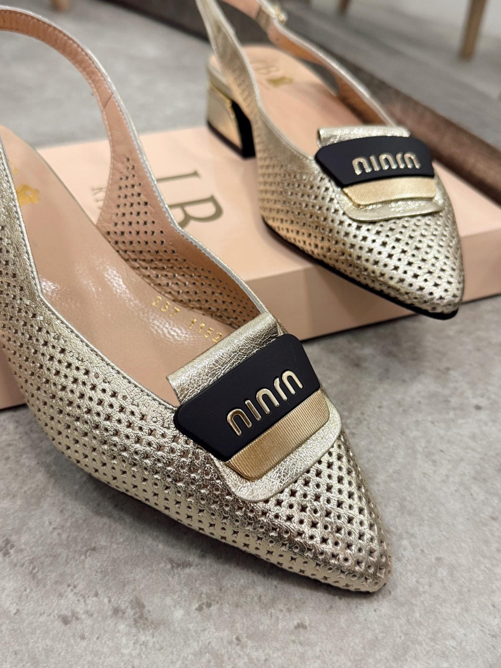 Leather sandals G137 - GOLD