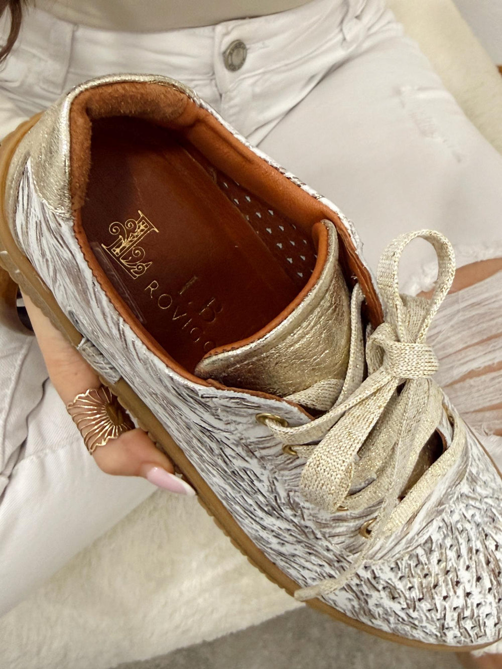 Leather sneakers G127 - GOLD