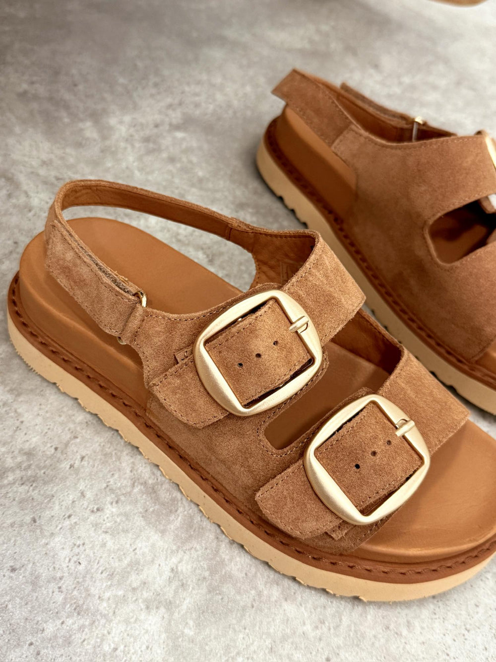 Leather sandals G133 - CAMEL