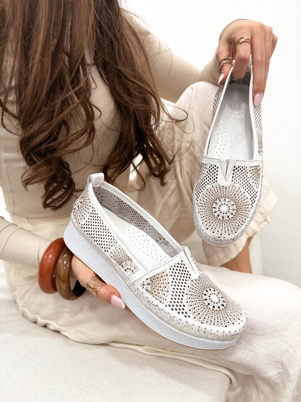Flache Lederschuhe G166 - WEISS