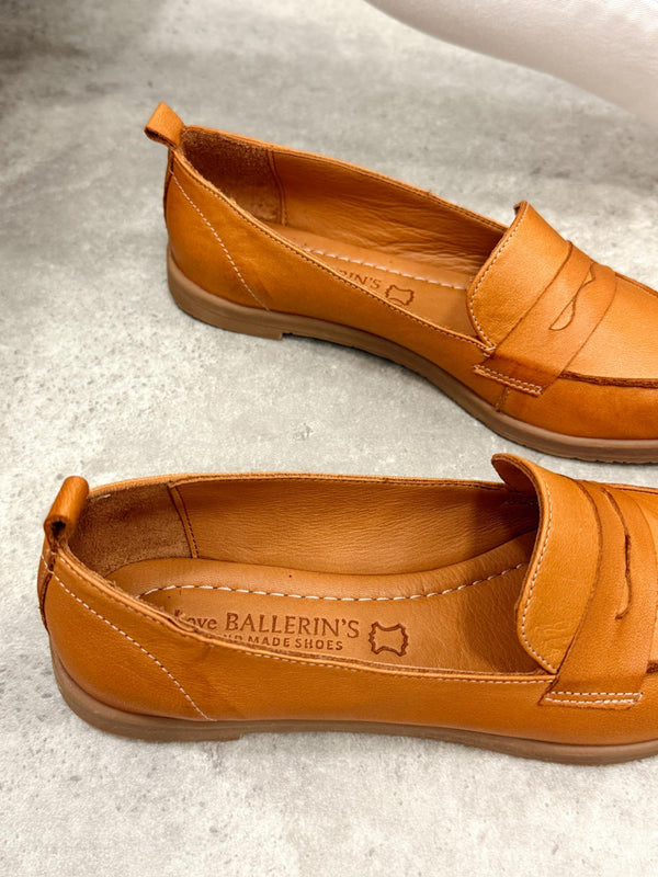 Flat leather shoes G420 - CAMEL