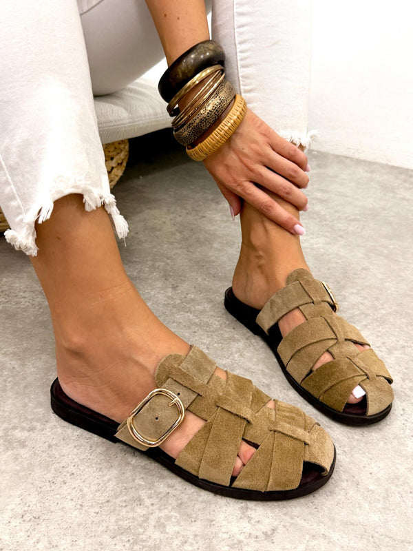 Leather slippers G438 - BEIGE