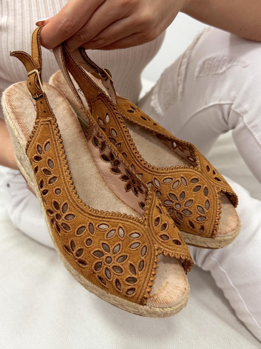 Women sandals G224 - CAMEL