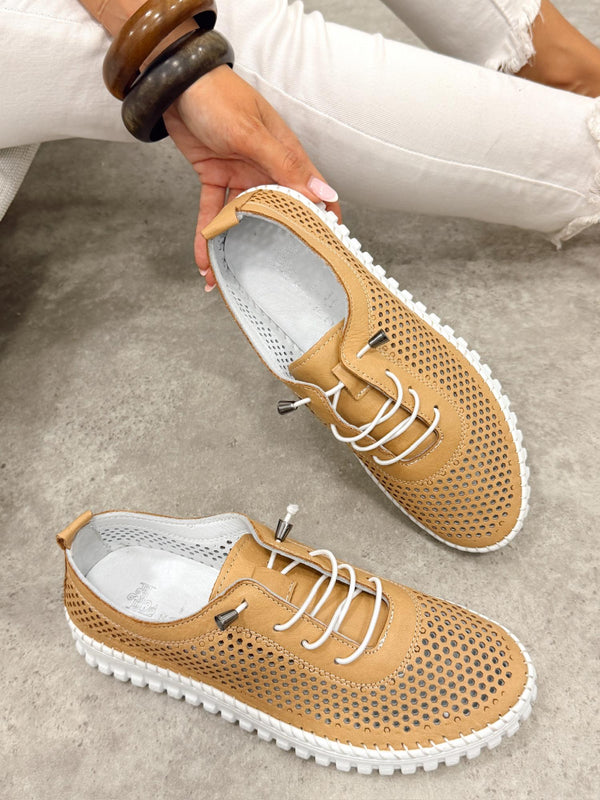 Leather sneakers G398 - CAMEL