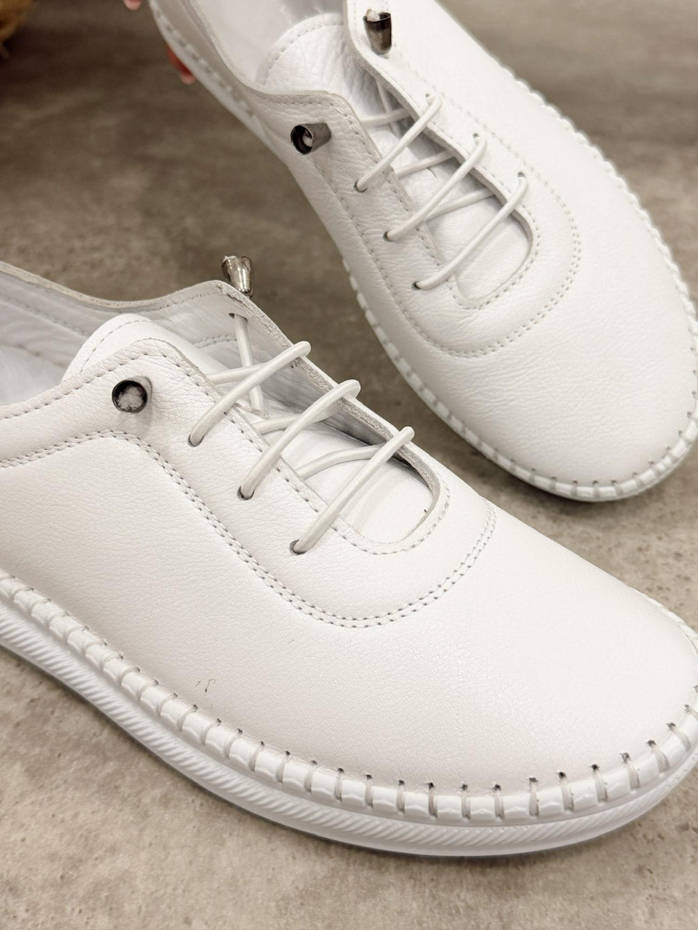 Ledersneaker G450 - WEISS