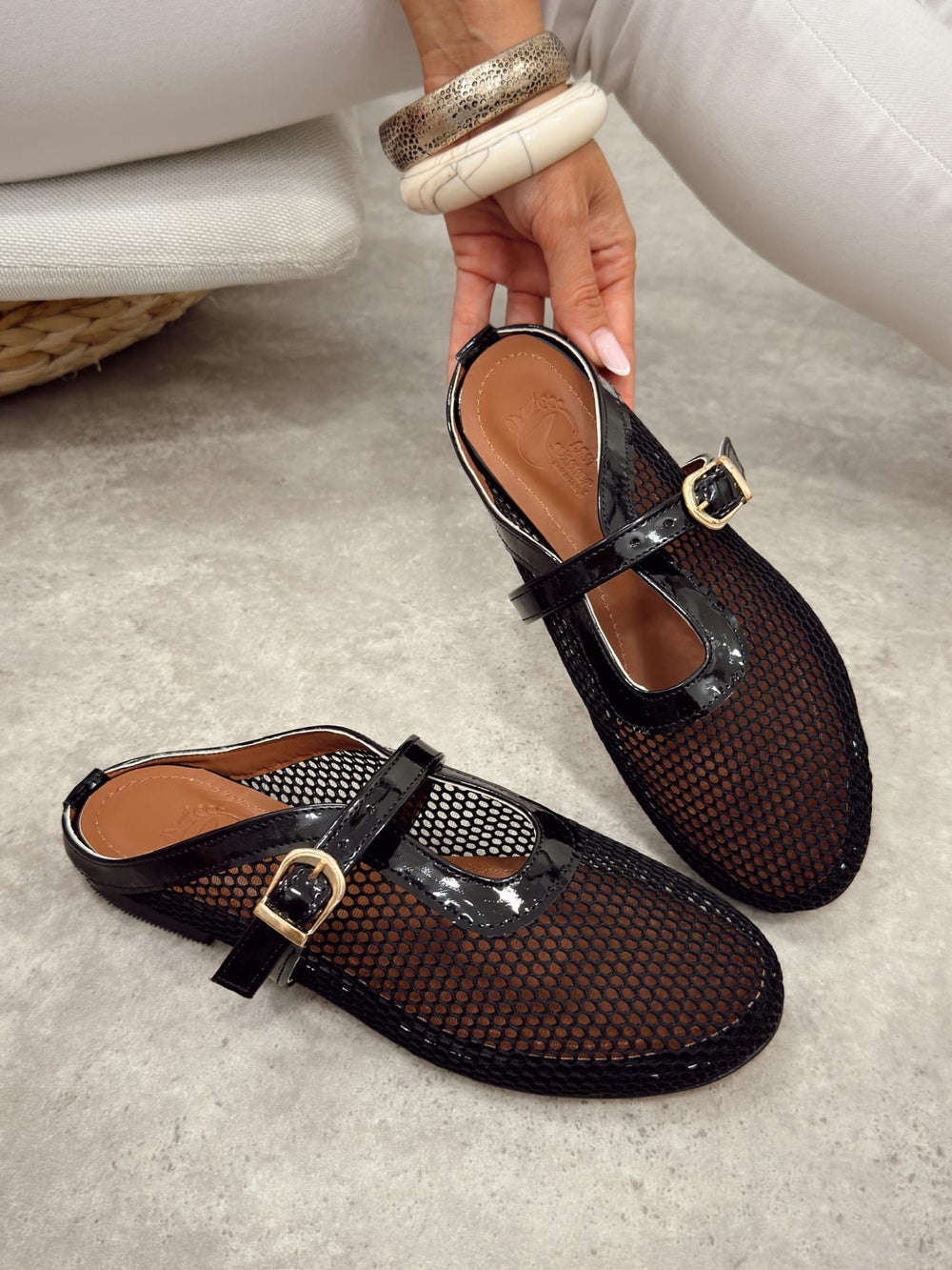 Damen Pantoletten und Mules G504 – SCHWARZ