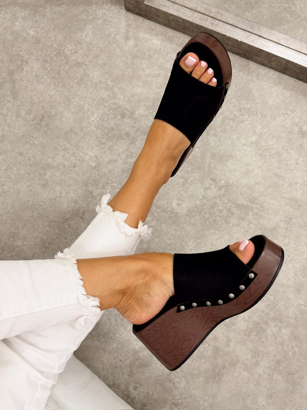 Leather slippers G317 - BLACK