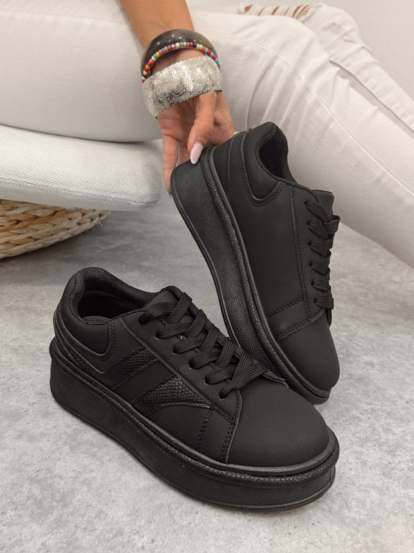 Women sneakers G346 - BLACK