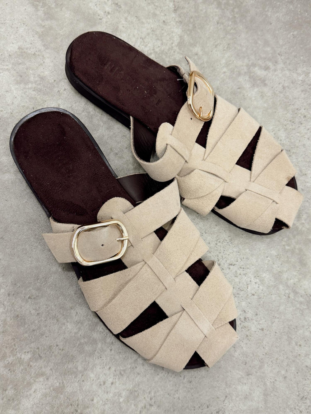 Leather slippers G438 - BEIGE