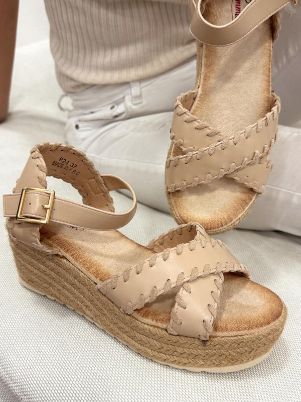 Women sandals G220 - BEIGE