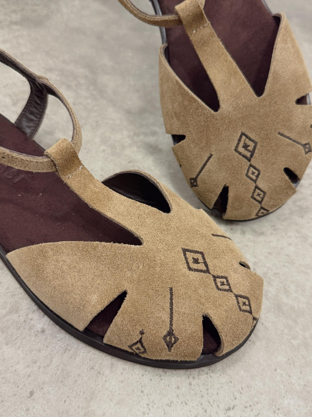 Leather sandals G432 - BEIGE