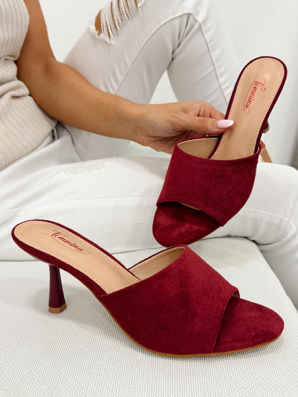 Women Slippers and Mules G332 - WINE RED