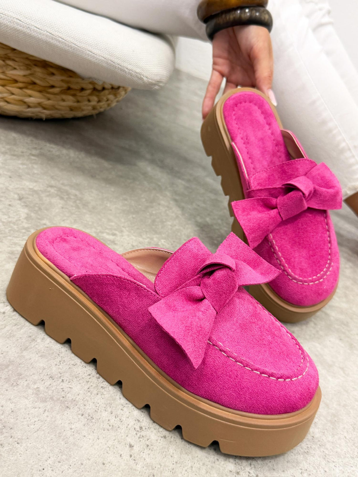 Women Slippers and Mules G497 - PINK