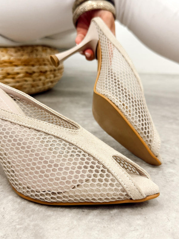 Women Slippers and Mules G520 - BEIGE