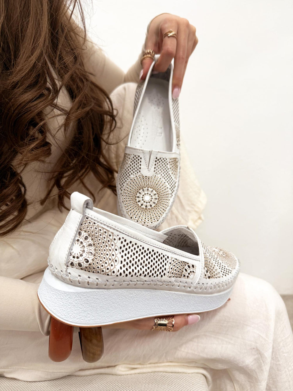 Flache Lederschuhe G166 - WEISS