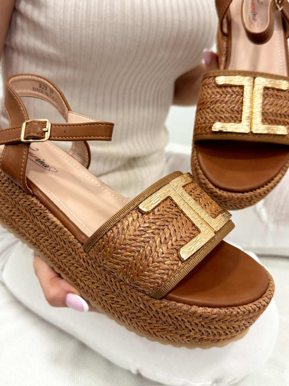 Sandale de damă G216 - CAMEL