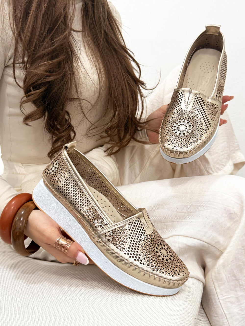 Flache Lederschuhe G166 - GOLD