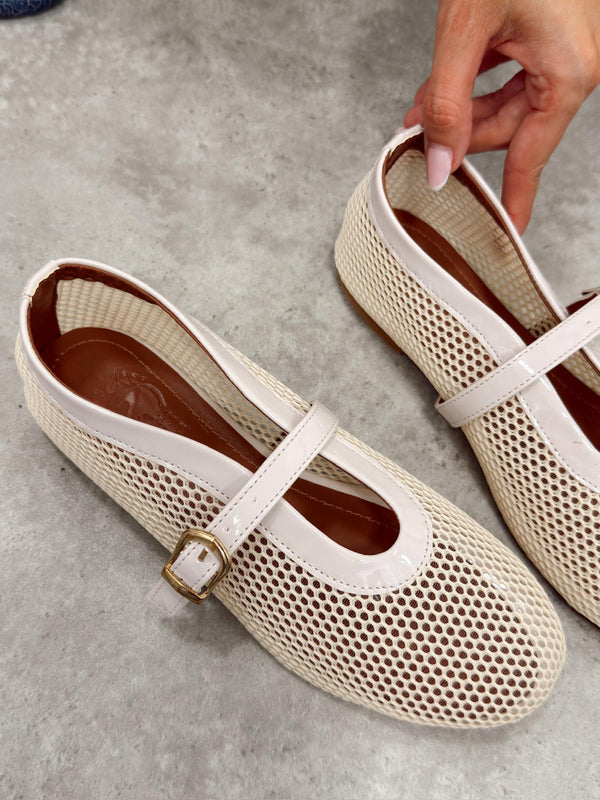 Women flats G505 - BEIGE