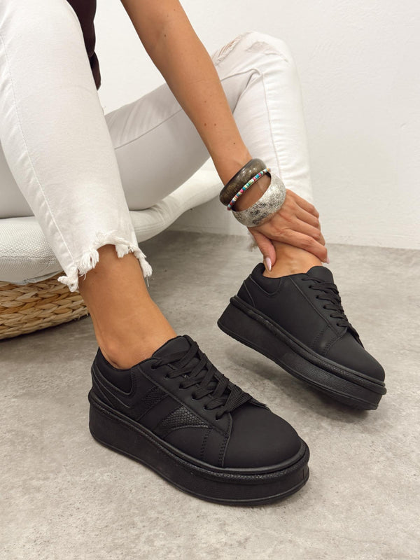 Women sneakers G346 - BLACK