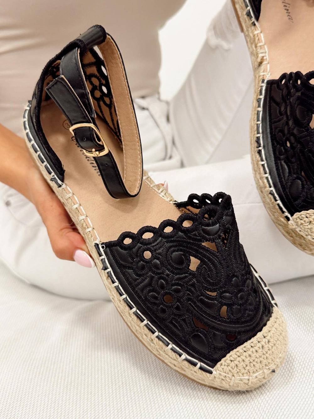 Women sandals G310 - BLACK