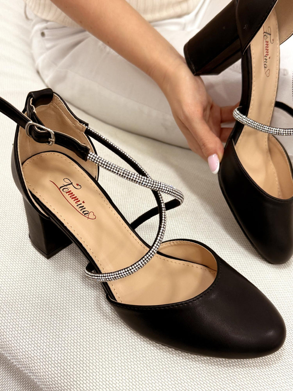 Women sandals G226 - BLACK