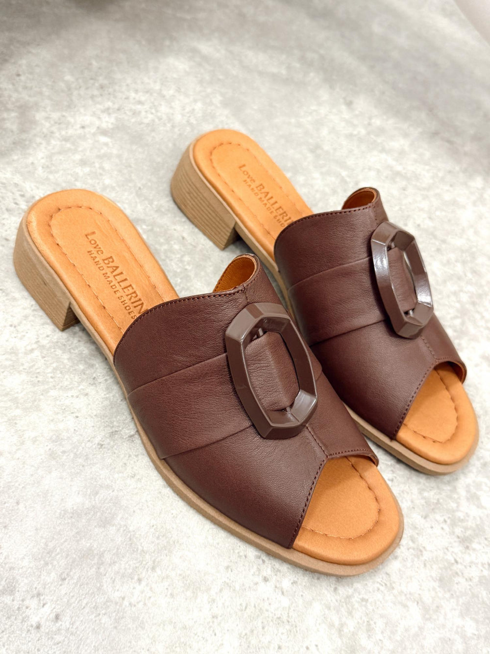 Leather slippers G411 - BROWN
