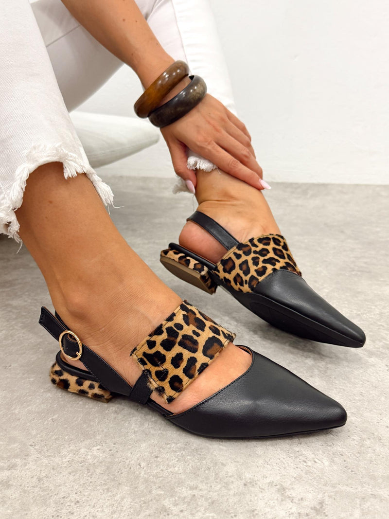 Leather sandals