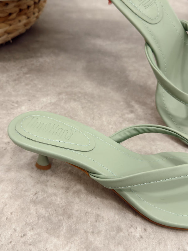 Women Slippers and Mules G515 - GREEN